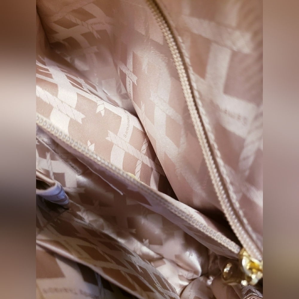 Samantha Thavasa Pink Handbag purse with handles & strap gold lock & keys EUC - Picture 15 of 16